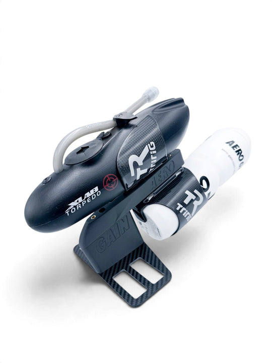 AeroGain Double Bottle BTA system with an XLAB Torpedo on top and a bottle below, on the 3 mm carbon fibre plate