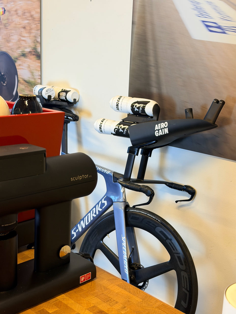 Aero Cockpit on a Specialized S-Works Shiv TT seen from a wider angle